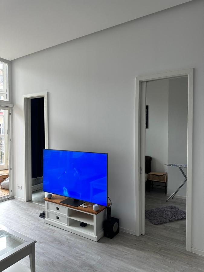 Relax-Wohnung Mit Balkon Ueber Die Weisse Elster Лайпциг Екстериор снимка